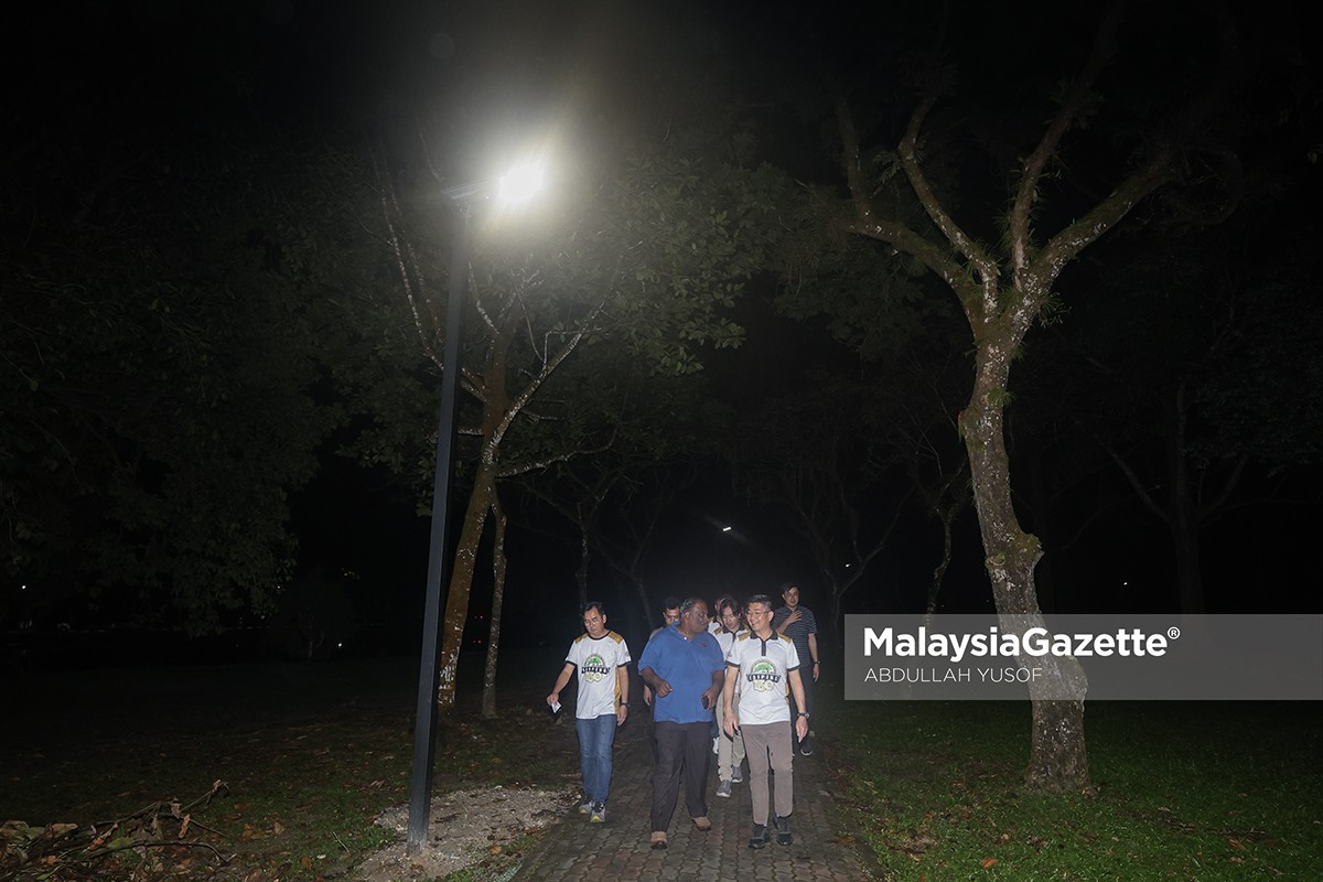 Taiping lampu LED Taman Tasik Taiping Perak rekeasi teh kok lim Taiping lampu LED Taman Tasik Taiping Perak rekeasi teh kok lim Taiping lampu LED Taman Tasik Taiping Perak rekeasi teh kok lim