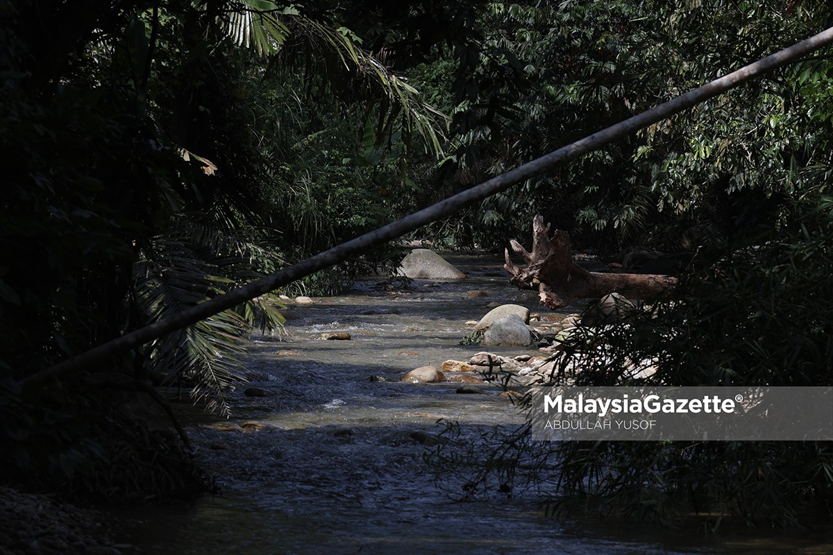 kepala air bidor tapah kampung poh sungai kenjur empat beranak hanyut sungai arus deras