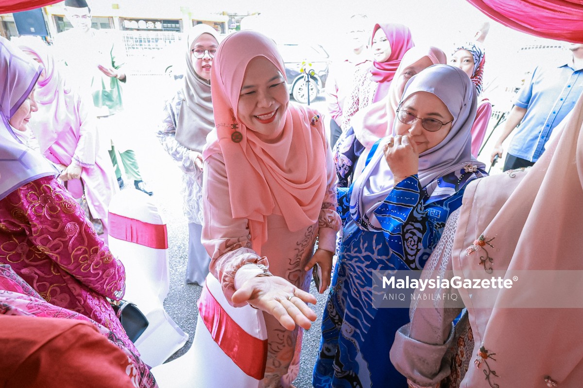 Kerajaan Negeri Perak 80 peratus Ketua Isi Rumah KIR miskin tegar Taiping exco Datuk Salbiah Mohamed keluarga NGO masyarakat 