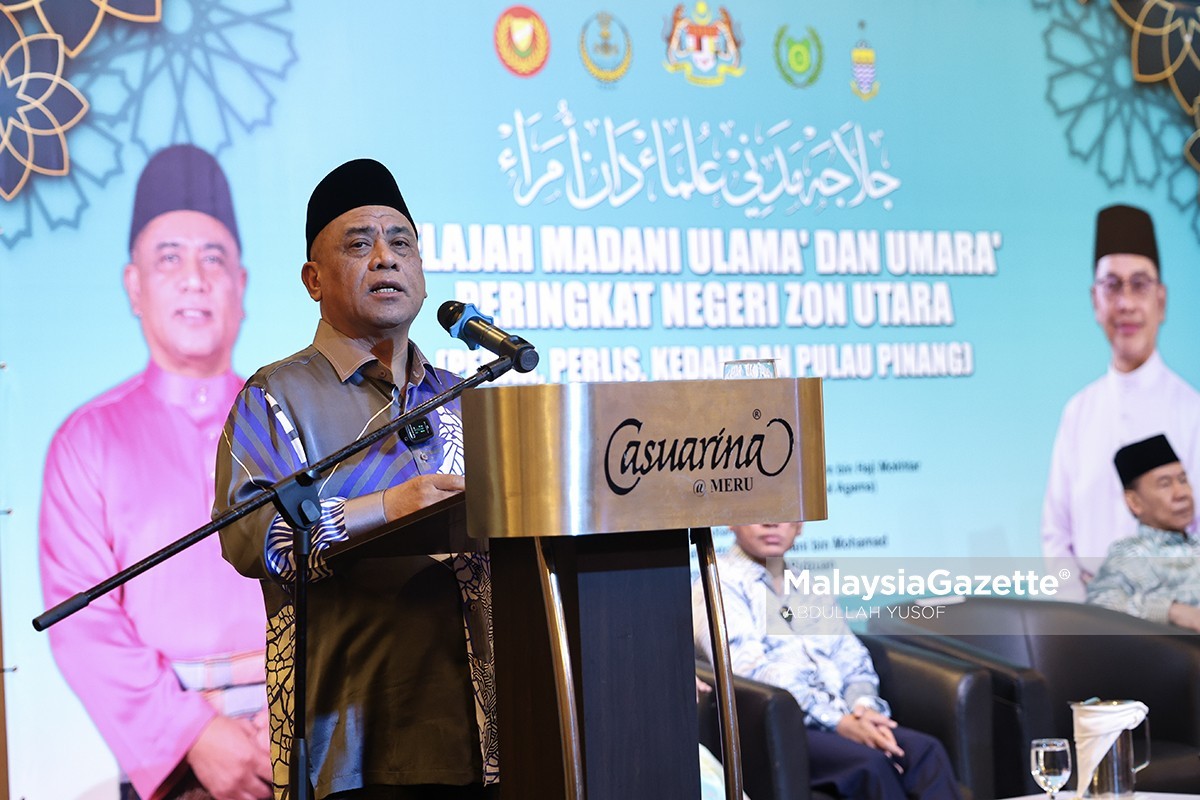 Doa Qunut Nazilah Islam umat kerajaan keburukan politik rakyat menteri besar perak saarani ulama