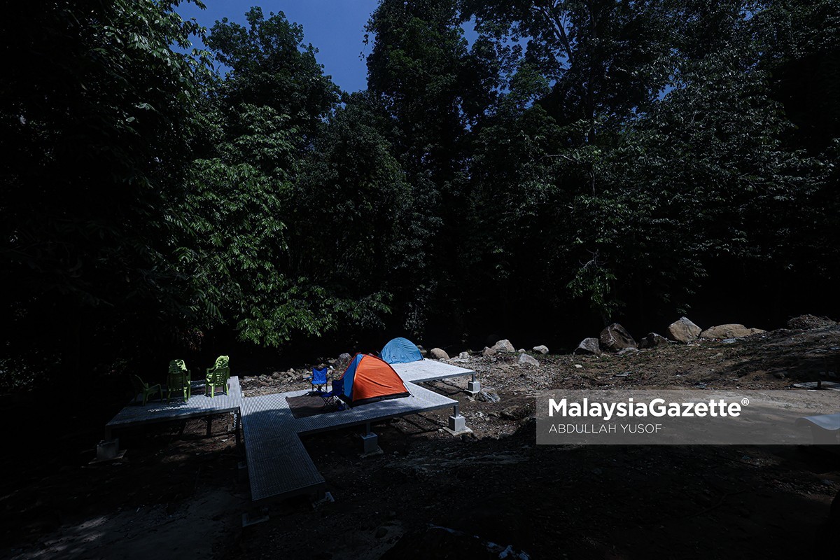 Chalet tiub pengalaman menarik pengunjung Lata Kinjang Orang Asli Rani pengunjung air terjun tapah