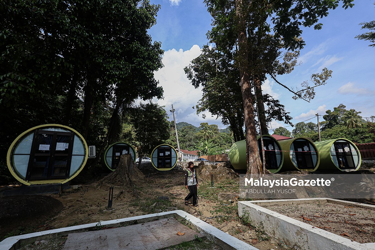 Chalet tiub pengalaman menarik pengunjung Lata Kinjang Orang Asli Rani pengunjung air terjun tapah