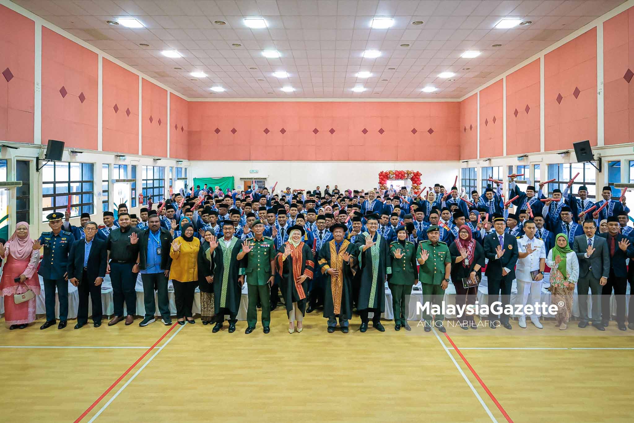 usahawan Perak sedia bantu pesara tentera ceburi bidang keusahawanan kerajaan negeri Salbiah bantuan