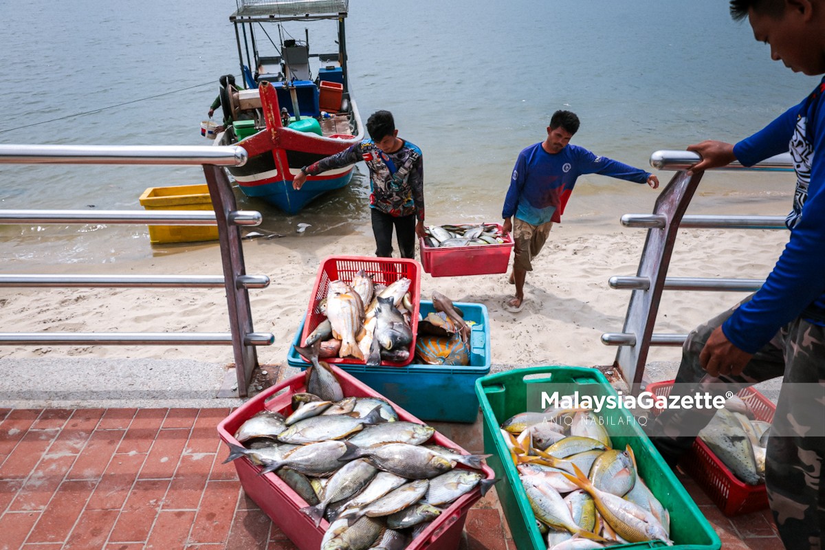 Perak negeri kerajaan negeri fokus saarani kewangan ekonomi TVET