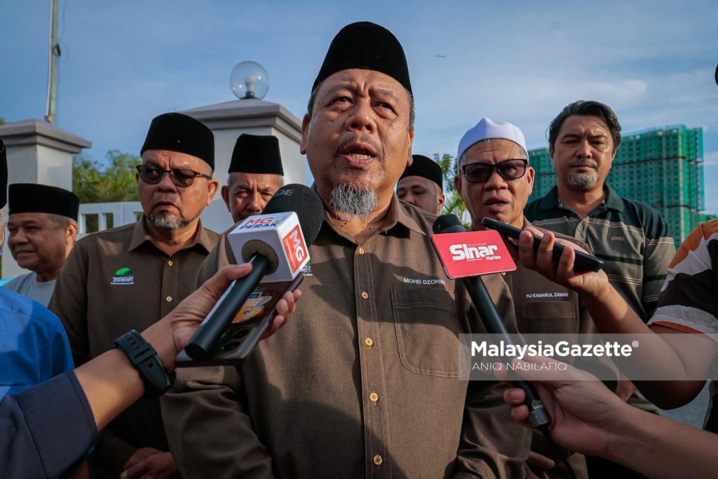 37 kanak-kanak diarak naik bas Hoho sebelum berkhatan