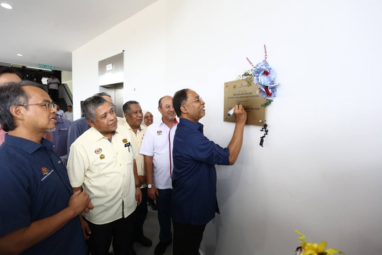 PUO Kampus Bercham politeknik projek cawangan pelajar