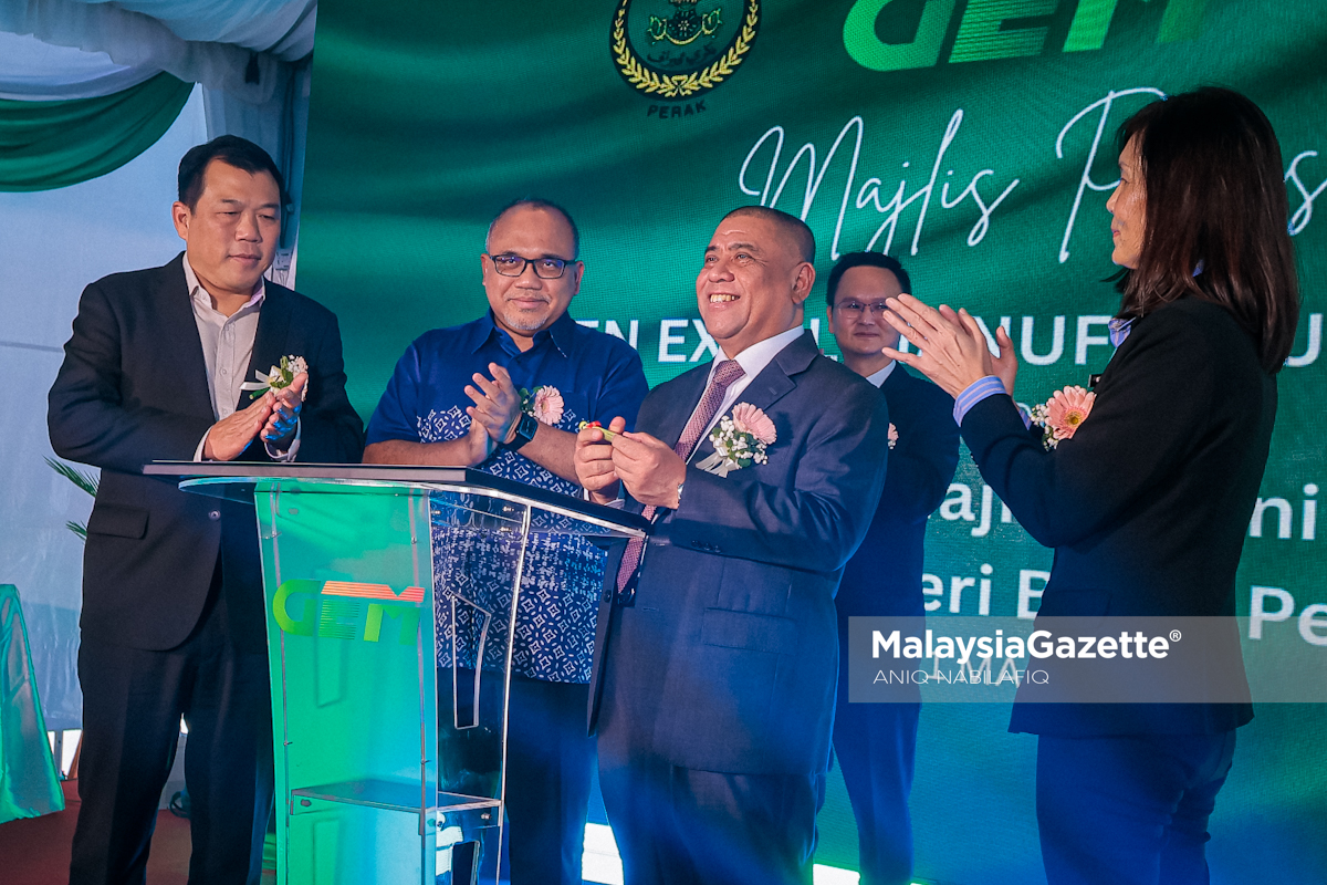 Pelaburan di Perak Perak destinasi pelaburan InvestPerak Pelan Perak Sejahtera 2030 Industri teknologi hijau Perak Kilang Green Excel Manufacturing Perak Peluang pekerjaan di Perak Saarani Perak