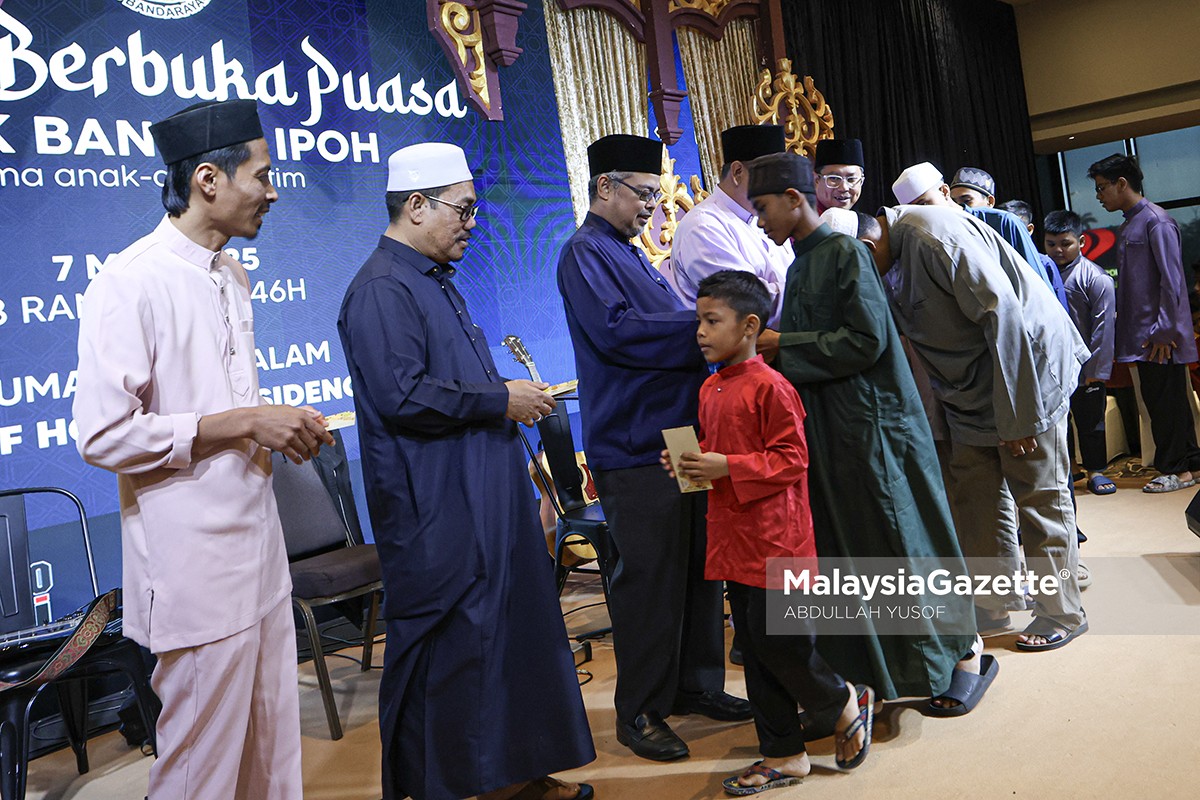 Program Berbuka Puasa MBI Majlis Berbuka Puasa Ipoh Sumbangan MBI Ramadan Berbuka puasa di masjid dan surau MBI bantu komuniti Majlis Bandaraya Ipoh Ramadan Program PBT bersama masyarakat