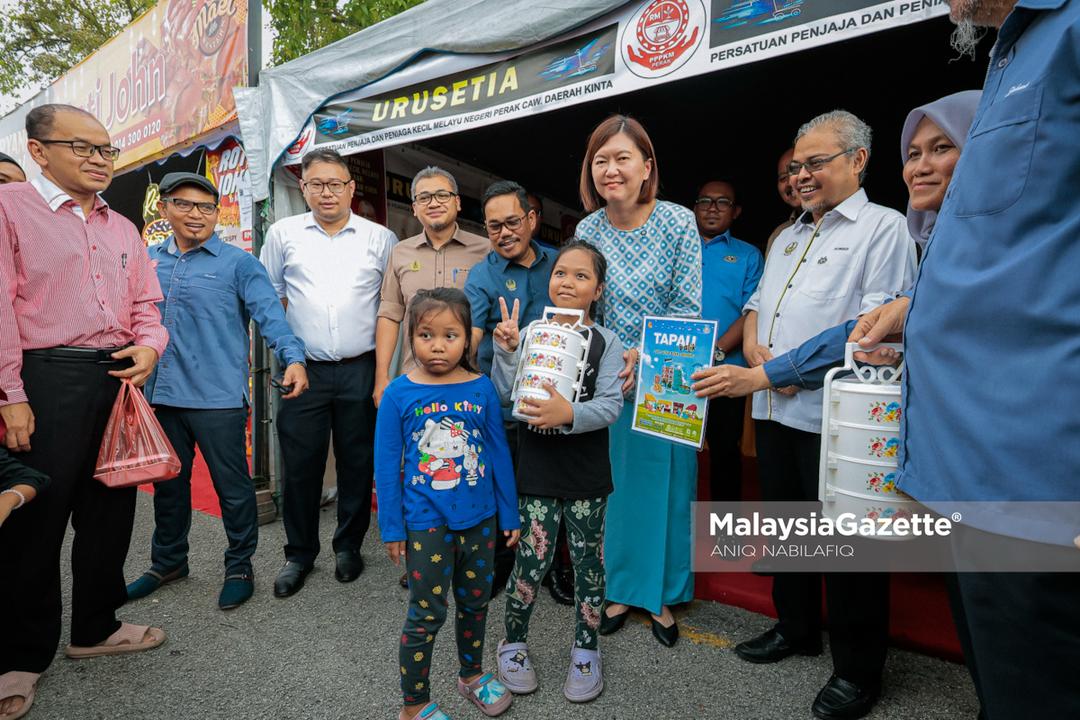 Ambulans di bazar Ramadan Ipoh Keselamatan bazar Ramadan Perak Langkah kecemasan di bazar Ambulans di bazar Ramadan PBT pantau bazar Ramadan Penguatkuasaan bazar Ramadan Ipoh sandrea