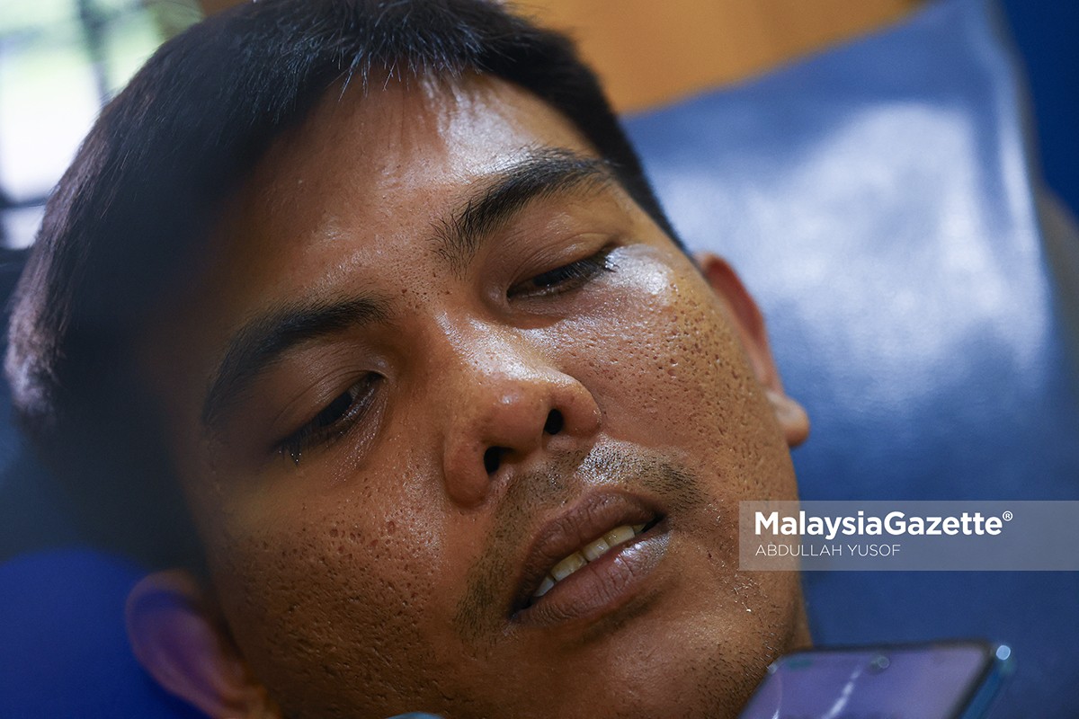 anggota FRU nahas Teluk Intan Related keyphrases: Lans Koperal Muhammad Aniq Taufiq Rozi, anggota FRU trauma kemalangan, nahas trak FRU dan lori batu, pengorbanan anggota polis FRU, isteri anggota FRU cedera, kisah sedih tragedi FRU Teluk Intan