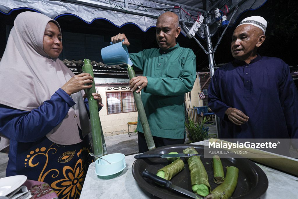 Lemang Tepung makanan tradisi 'Orang Parit'
