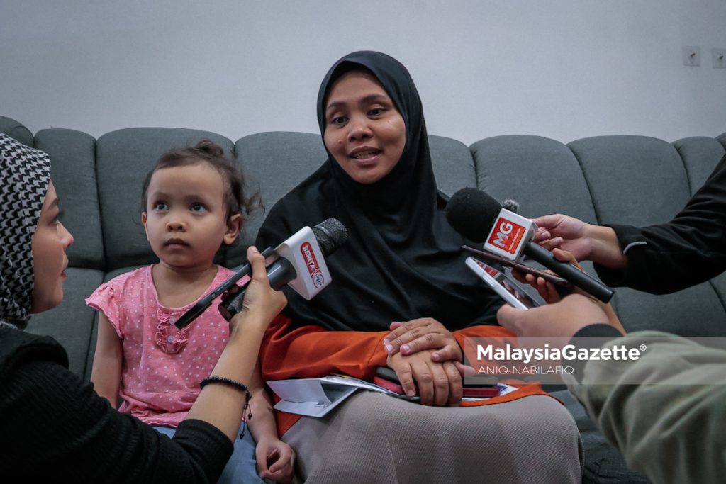 “Kenapa lori itu langgar sampai ayah mati?“ – anak bongsu Sarjan Mohd Roslan