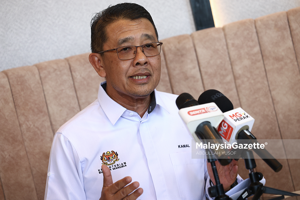 Job scam graduan IPT penipuan kerja luar negara, sindiket job scam, buruh paksa Malaysia, pendaftaran MyFutureJobs, Kamal Pardi JTKSM, graduan IPT ditipu, pekerjaan palsu media sosial