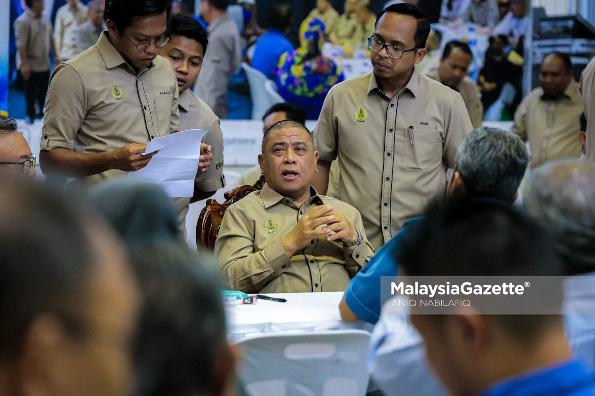 Aduan rakyat Perak selesai dalam sebulanHari Bertemu Pelanggan Perak, program MESRA 2025, jabatan kerajaan Perak, aduan rakyat negeri Perak, Saarani Mohamad, OSC Perak, penyelesaian aduan rakyat, NTW 2025 Perak