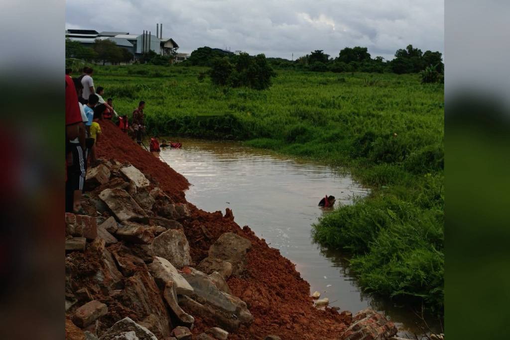 Remaja lemas lombong Kamunting lemas di lombong air kejadian lemas Perak remaja lemas kemalangan lombong tinggal JBPM Perak Taman Palma Kamunting operasi menyelamat bomba