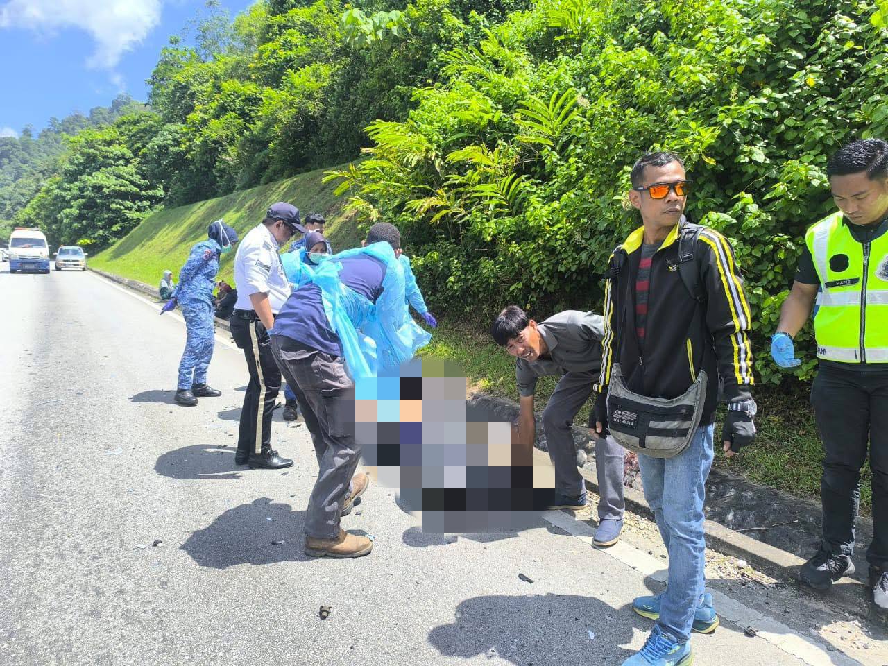 Kemalangan maut Kuala Kangsar Suami isteri maut dirempuh kereta Motosikal dirempuh kereta Warga Emas Nahas Jalan Ipoh-Taiping Kemalangan Bukit Berapit Padang Rengas Warga emas maut kemalangan Seksyen 44(1) Akta Pengangkutan Jalan