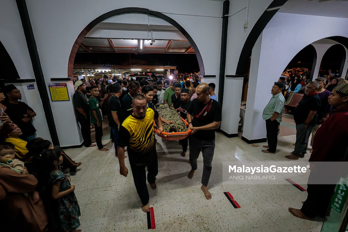 Nahas Jalan Raya Lima Sekeluarga Parit kemalangan maut Pahang, tragedi Jalan Jerantut-Maran, mangsa nahas lima sekeluarga, bantuan kerajaan negeri Perak, Exco Khairudin Abu Hanipah, pelajar TVET SMK Dato' Abdul Rahman Yakub, skim takaful pelajar, berita Parit Perak, tragedi Aidiladha