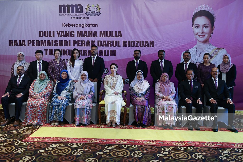 Tuanku Zara Salim berkenan rasmi Simposium ‘Women In Medicine 2025’