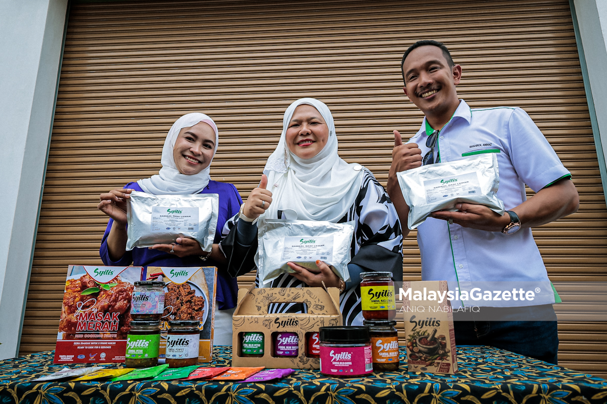 sambal nasi lemak eksport Arab Saudi produk halal Malaysia, Syilis Food Manufacturing, sambal Perak ke luar negara, usahawan Perak eksport makanan, eksport makanan halal ke Arab Saudi, Saudi Airlines menu Malaysia