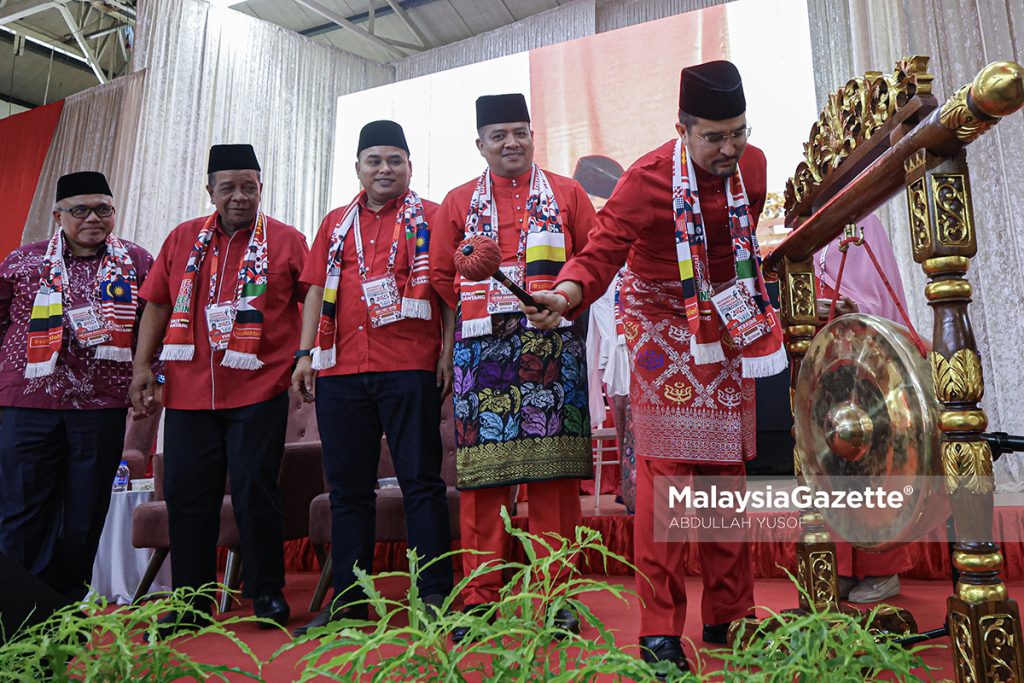 Hentikan ‘Politik Sate’, fokus kepada perpaduan UMNO – Asyraf Wajdi