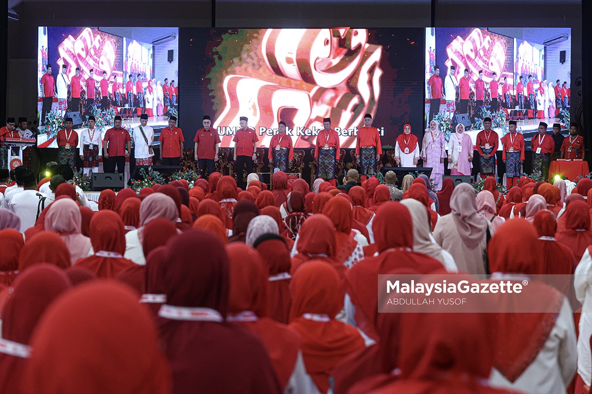 Doa untuk Najib Razak 🔎 Related Keyphrases: Najib Tun Razak UMNO, Saarani Mohamad Najib, titah adendum Najib, perjuangan UMNO, sokongan untuk Najib, tahanan rumah Najib, UMNO Lenggong, Mesyuarat UMNO Perak