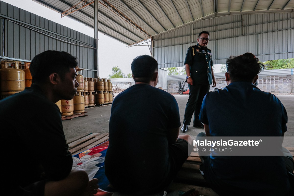 KPDN Perak rampas tong gas LPG penyelewengan gas bersubsidi, stor haram LPG Perak, aktiviti decanting gas, Ops Gasak 2025, tong gas LPG subsidi, serbuan KPDN Batu Gajah, Akta Kawalan Bekalan 1961