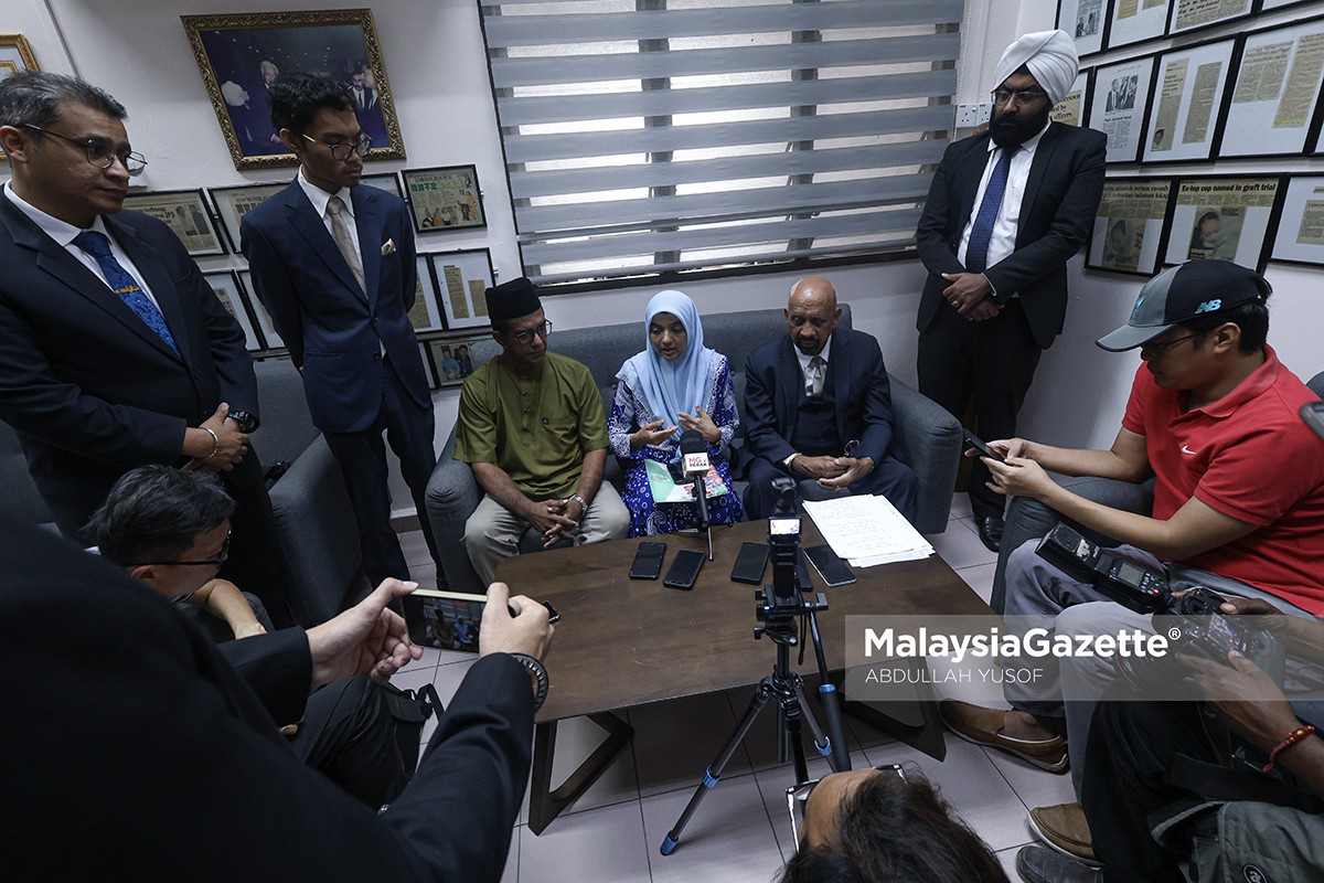 Peserta PALAPES maut kematian dalam latihan PALAPES, pelatih PALAPES meninggal, siasatan kematian pelatih UTM, Syamsul Haris PALAPES, ibu dakwa anak dibuli latihan tentera