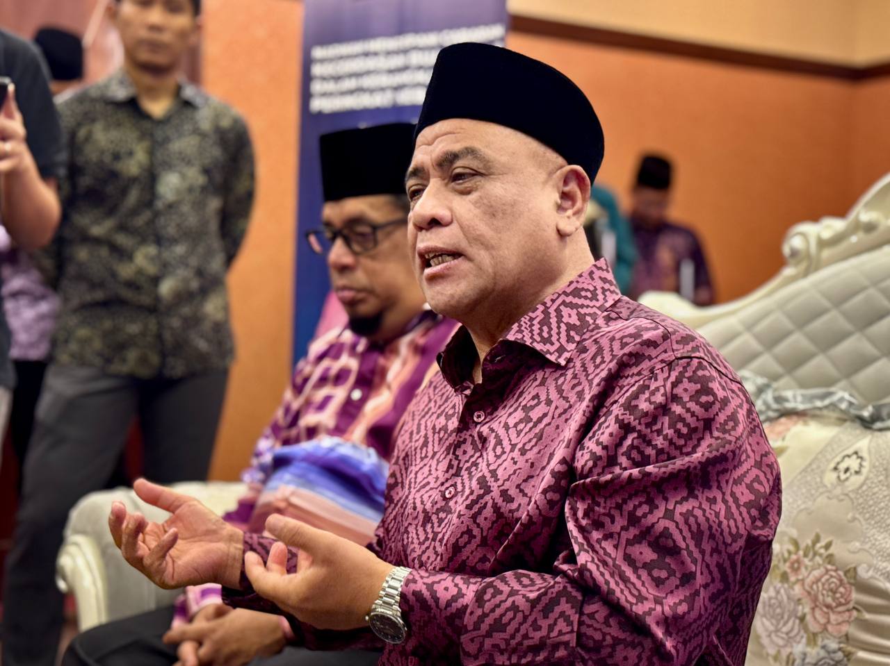 RGT Ketiga Lumut RMK13, projek mega Perak, LuMIC, Saarani Mohamad, peluang pekerjaan Perak, pembangunan tenaga negara, infrastruktur tenaga Malaysia, projek kerajaan Persekutuan, Rancangan Malaysia Ke-13 RMK13