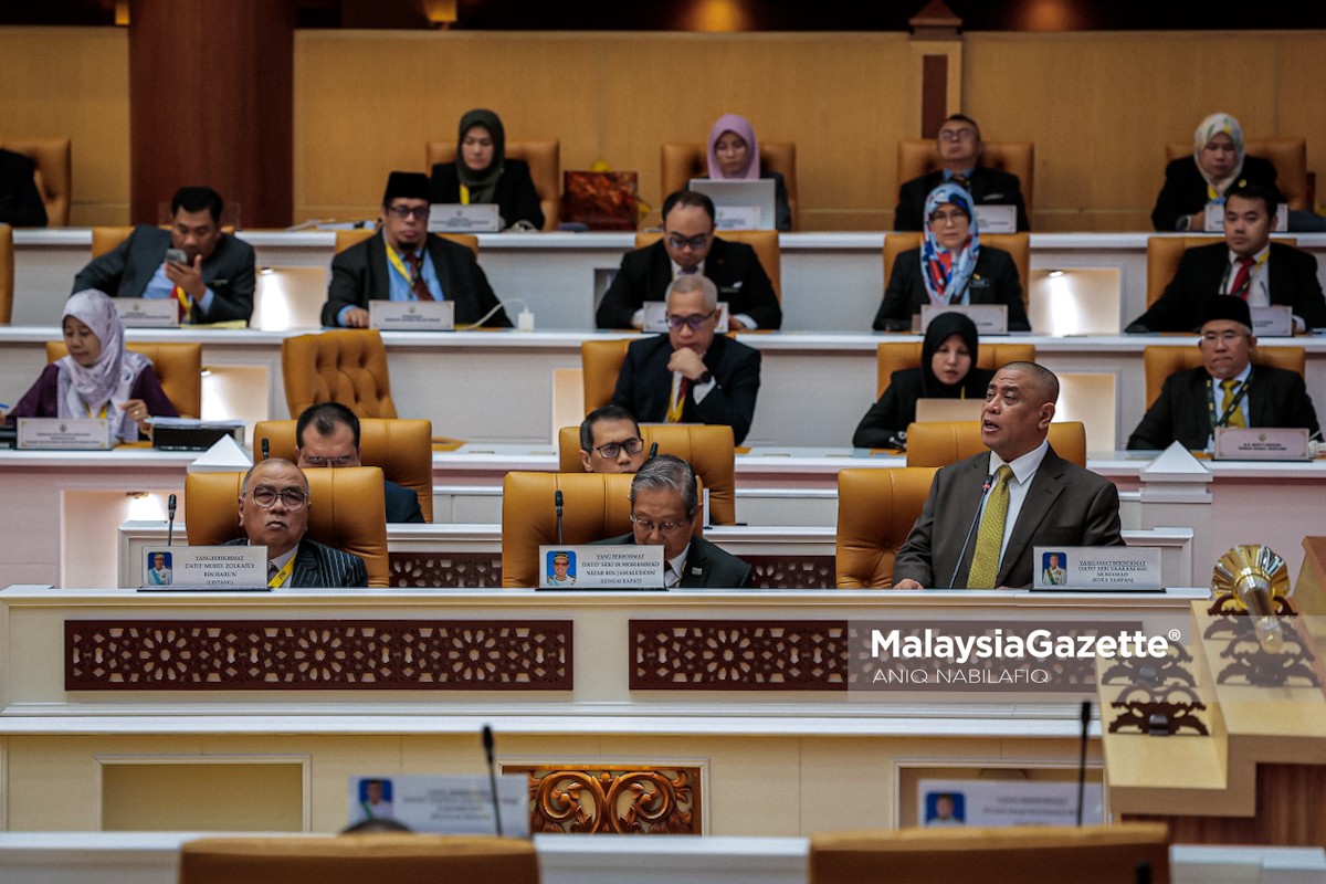 RUU Kawalan Sekolah Agama Islam Perak 2025 DUN Perak, sekolah agama Islam, Enakmen Sekolah Agama Perak, Saarani Mohamad sekolah agama, pendidikan Islam Perak, SABK Perak, JAIPk, undang-undang sekolah agama