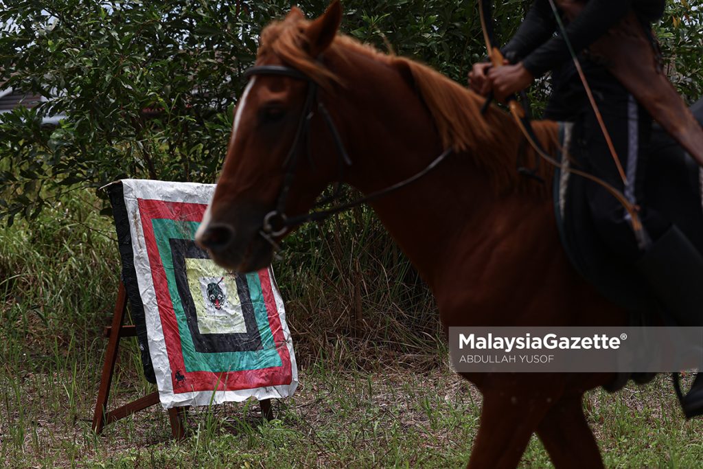 Dari Tronoh ke Kazakhstan: Muhammad ’Ash Arif pejuang sukan memanah berkuda