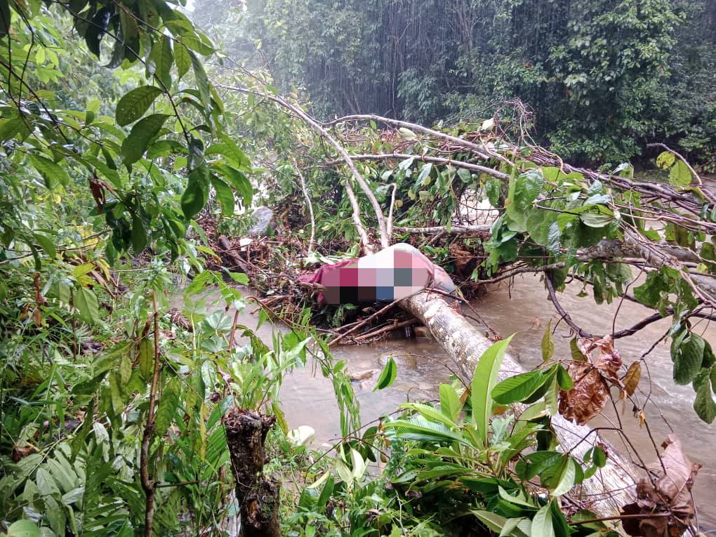 Mayat dibungkus Simpang Pulai penemuan mayat Ipoh, mayat tersangkut sungai Perak, SDR mati mengejut, polis Ipoh, Abang Zainal Abidin, Tanah Perkuburan Orang Asli Kampung Kerawat