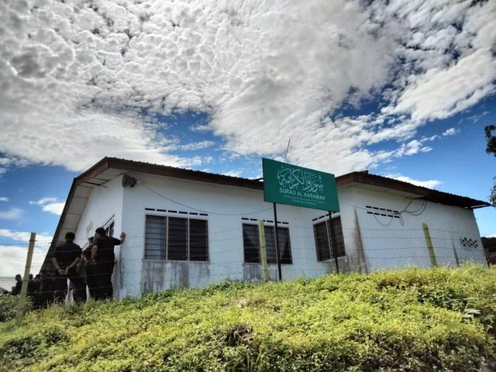 Isu Surau Al-Karamah Pasir Puteh MAIPk, Mohd Annuar Zaini, tanah wakaf Perak, isu surau lama, fatwa Negeri Perak, surau baharu Pasir Puteh, Rafidah Ibrahim, isu agama Perak, berita Perak, Ipoh