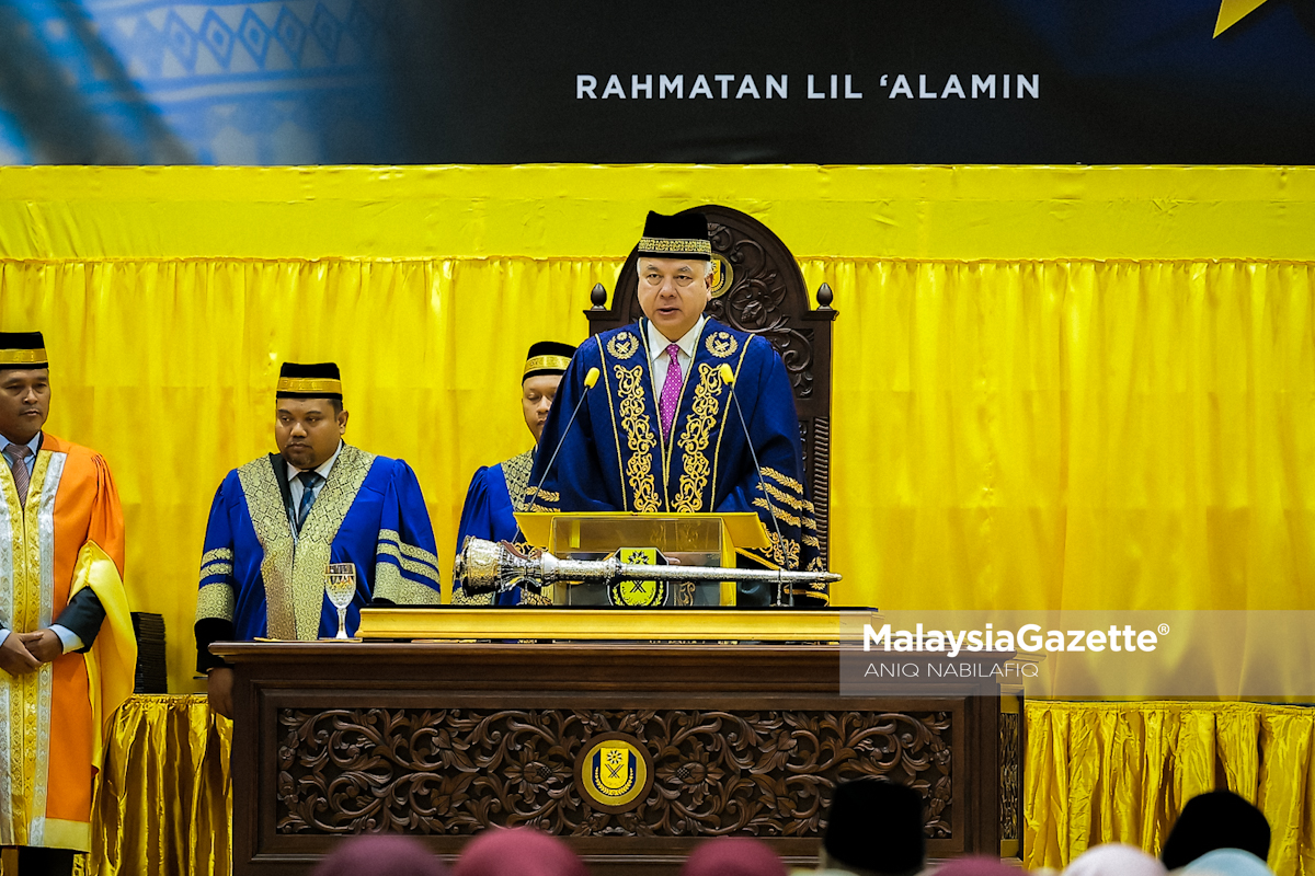 Konvokesyen USAS ke-18 Sultan Nazrin USAS USAS 2025 Ijazah USAS anugerah kecemerlangan USAS graduan USAS konvokesyen universiti Perak Sultan Perak berangkat konvokesyen Wan Sabri USAS