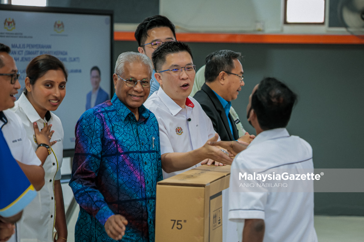 Garis panduan ke sekolah KPM KPM garis panduan sekolah Pempengaruh hadir ke sekolah Wong Kah Woh Prosedur jemputan tetamu luar JPN PPD kelulusan sekolah Garis panduan jemputan sekolah Isu pempengaruh di sekolah KPM peraturan program sekolah