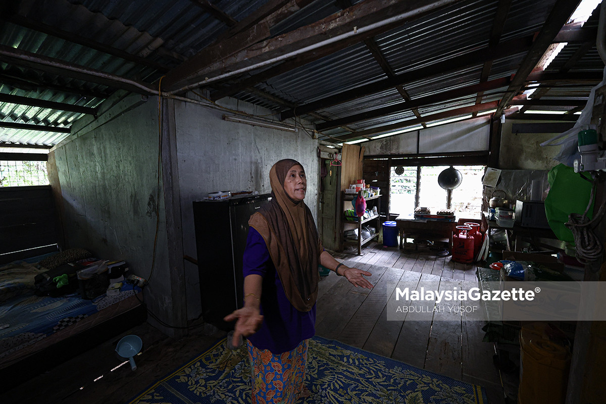 wanita warga emas jaga suami sakit kronik dan anak OKU warga emas cekal jaga keluarga suami hidap penyakit paru-paru kronik anak OKU sindrom Down bantuan kebajikan di Padang Rengas kisah keluarga miskin Perak