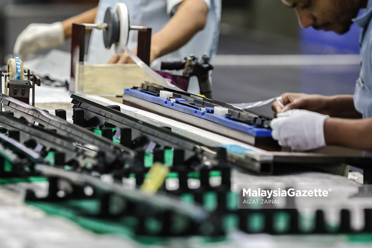 Perak medan magnet pelaburan berdaya saing Pelan Perak Sejahtera 2030 pembangunan ekonomi Perak pelaburan berdaya saing Perak Menteri Besar Perak Saarani Mohamad industri teknologi hijau Perak ekonomi digital Perak nod perindustrian strategik Perak pembangunan modal insan TVET sektor perkhidmatan global Perak