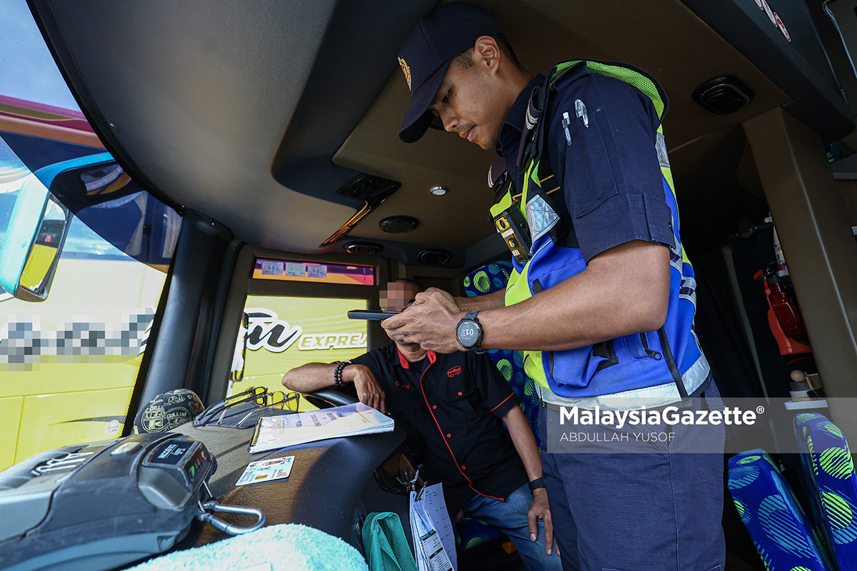 Op Khas Tahun Baharu Cina JPJ Perak 2026 • operasi JPJ Tahun Baharu Cina • pemandu bas positif dadah • pemeriksaan bas ekspres Perak • Road Ban kenderaan barangan • keselamatan jalan raya musim perayaan • JPJ Perak operasi khas • saman JPJ Perak • Op Motosikal JPJ