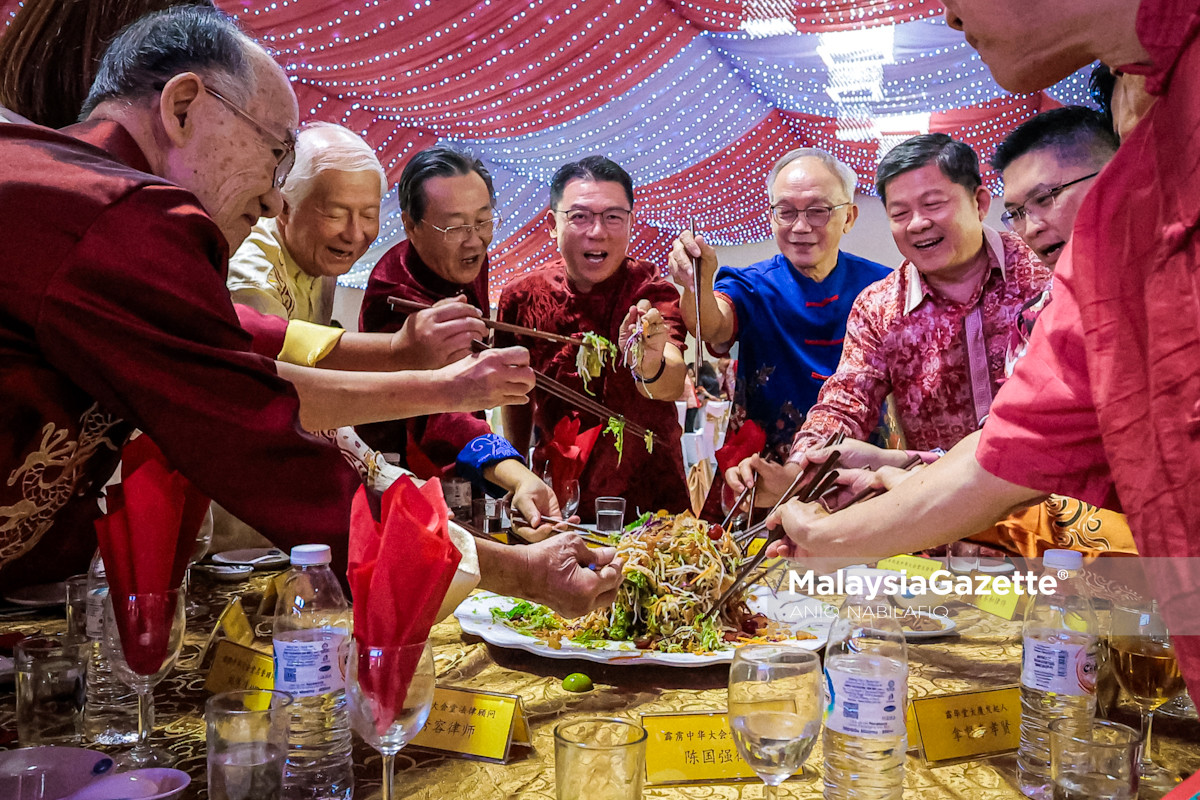 Perintah Khidmat Masyarakat buang sampah hukuman buang sampah Malaysia kesalahan pembuangan sampah kebersihan awam Malaysia Akta Pengurusan Sisa Pepejal 2007 SWCorp Malaysia hukuman khidmat masyarakat pesalah undang-undang buang sampah kebersihan bandar Kementerian Perumahan dan Kerajaan Tempatan kes buang sampah mahkamah