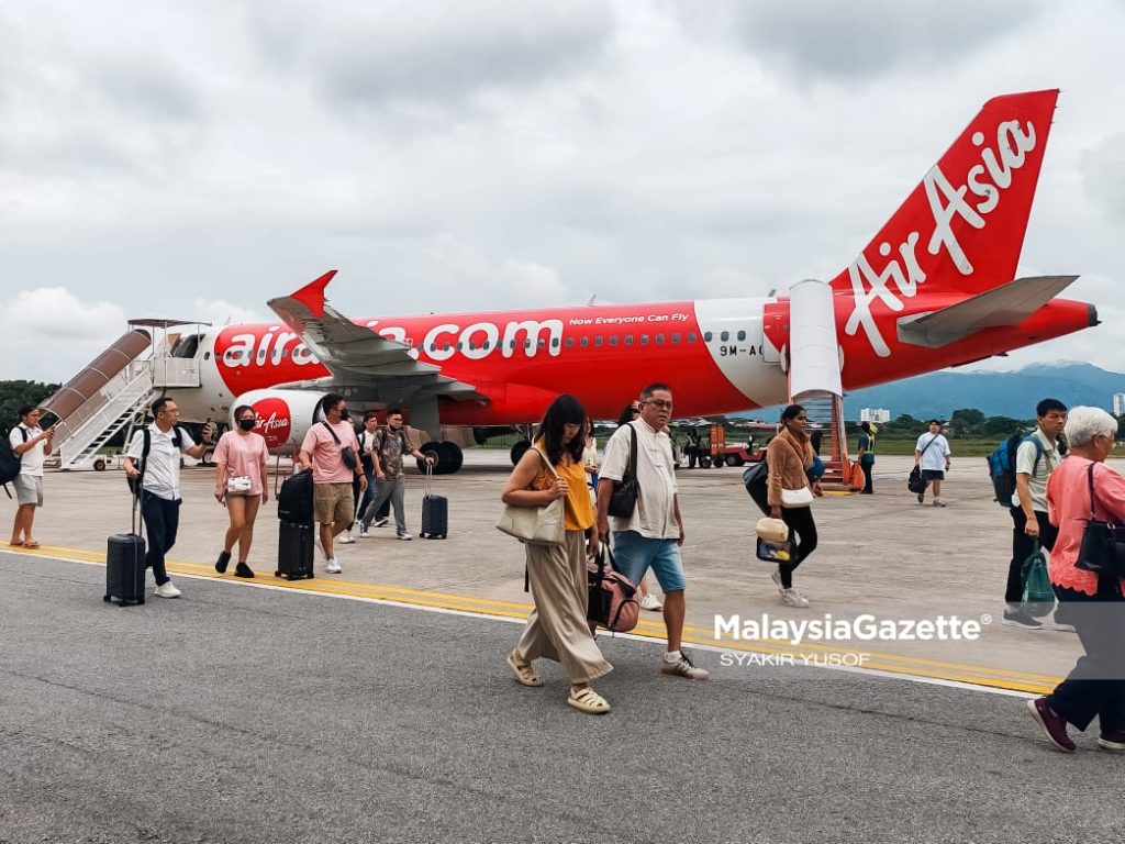 Kemeriahan tradisi Tahun Baharu Cina sambut ketibaan pengunjung di LTSAS