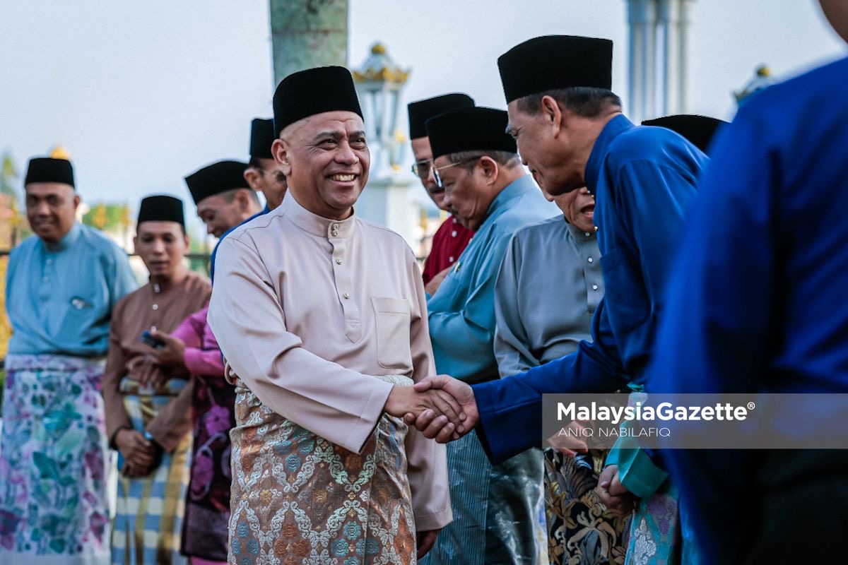 Sultan Nazrin solat Aidilfitri Masjid Ubudiah Sultan Perak Aidilfitri 2026 • Masjid Ubudiah Kuala Kangsar • solat sunat Aidilfitri Perak • keberangkatan Sultan Nazrin • sambutan Aidilfitri Istana Iskandariah • MAIPk Perak khutbah Aidilfitri