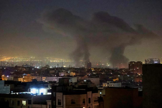 perpaduan Aidilfitri Perak semangat Aidilfitri perpaduan masyarakat Saarani Mohamad perpaduan Perak kestabilan sosial negeri Perak Perak Sejahtera 2030 perpaduan kaum khutbah Aidilfitri JAIPk perpaduan kepentingan keharmonian masyarakat Malaysia