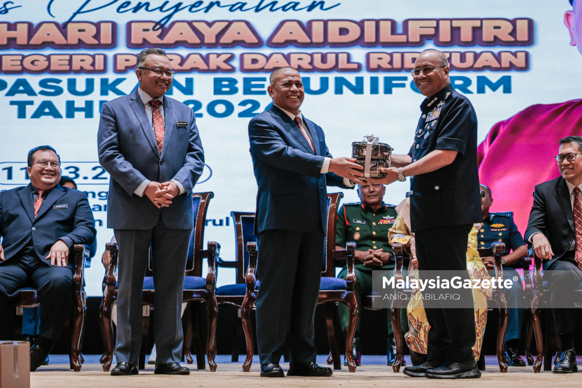 bekas ahli UMNO kembali sertai UMNO selepas Aidilfitri Rumah Bangsa UMNO, Saarani Mohamad UMNO Perak, bekas pemimpin UMNO kembali, penyatuan ahli UMNO, UMNO Perak selepas Aidilfitri