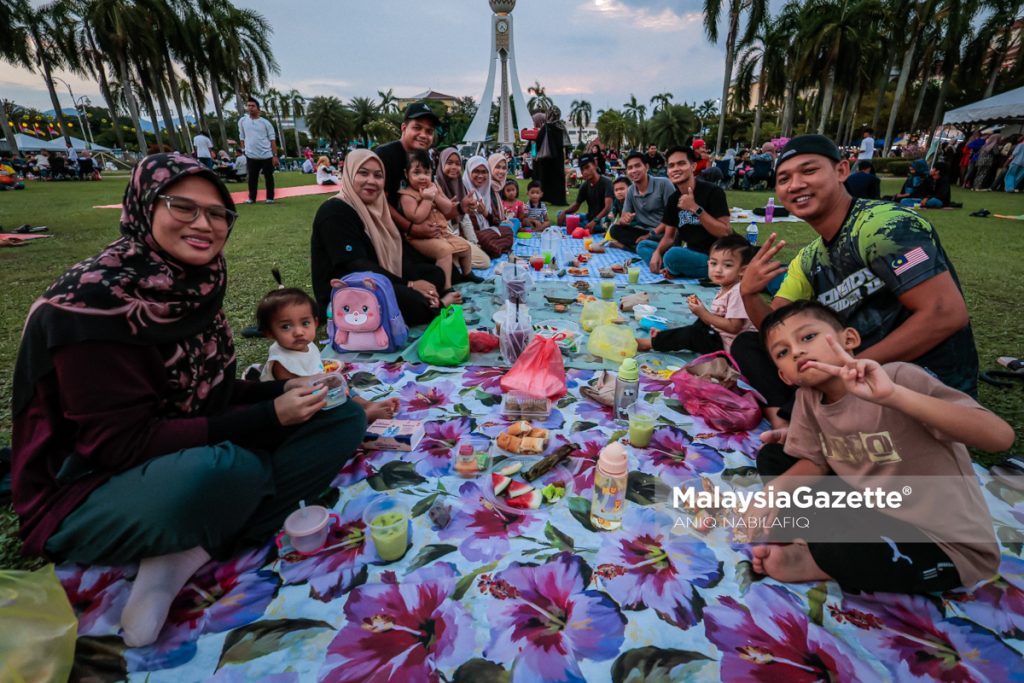 ‘Di Malaysia ini tiada siapa yang hendak perang dan kita jangan perang sesama sendiri‘ - Saarani