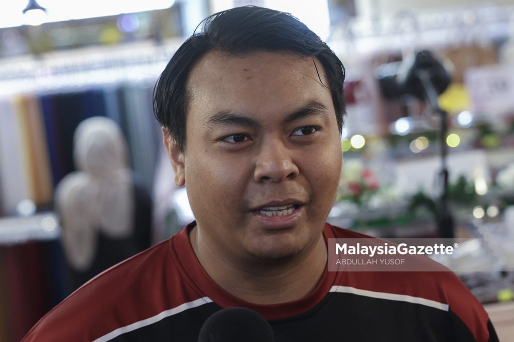 Peniaga pakaian Raya tarik nafas lega, jualan masih dapat sambutan