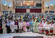 Bantuan RM1,000 ringankan beban bakal jemaah haji Perak bantuan haji Perak RM1000 bantuan RM1000 jemaah haji Perak bantuan khas haji Perak 2026 bakal jemaah haji Perak kerajaan negeri Perak Saarani Mohamad Tabung Haji Malaysia musim haji 2026 bantuan kewangan jemaah haji persiapan haji Malaysia Kursus Haji Perdana Perak kos haji Malaysia Pelan Perak Sejahtera 2030