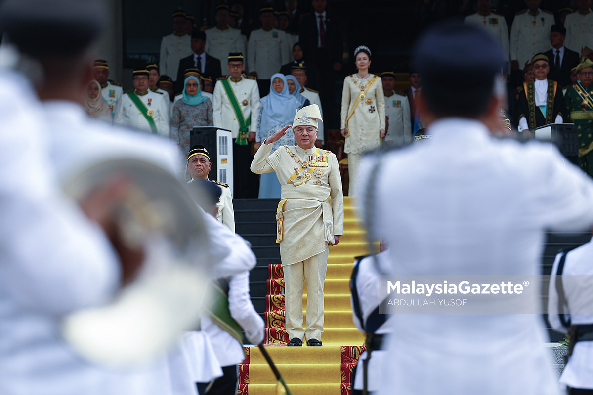 Sultan Nazrin buka Persidangan DUN Perak Istiadat pembukaan DUN Perak, Sultan Perak Nazrin Muizzuddin Shah, Persidangan Dewan Negeri Perak, Saarani Mohamad DUN Perak, Bangunan Perak Darul Ridzuan, sidang DUN Perak 2026