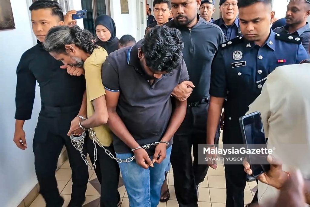 Empat sekeluarga termasuk ibu kandung didakwa bunuh kanak-kanak perempuan