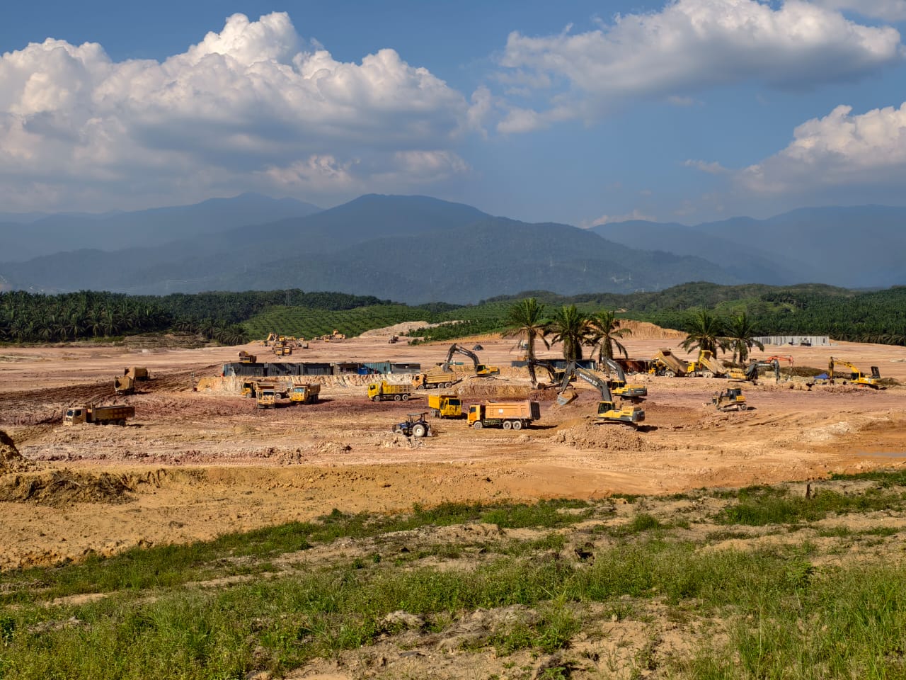 projek BYD Tanjung Malim Perak kilang EV BYD Malaysia, pelaburan EV Perak, dasar EV MITI MIDA, Tanjung Malim automotif, AHTV Perak, pelaburan China Malaysia EV, industri kenderaan elektrik Malaysia, KLK TechPark Tanjung Malim