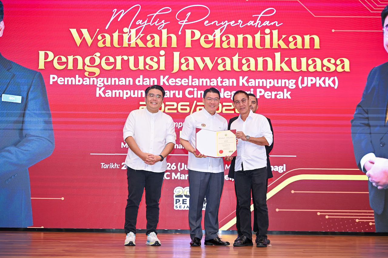 ketua kampung mata dan telinga kerajaan peranan JPKK Malaysia Kampung Baru Cina Perak Nga Kor Ming ketua kampung pembangunan kampung baru Cina dasar Malaysia MADANI komuniti