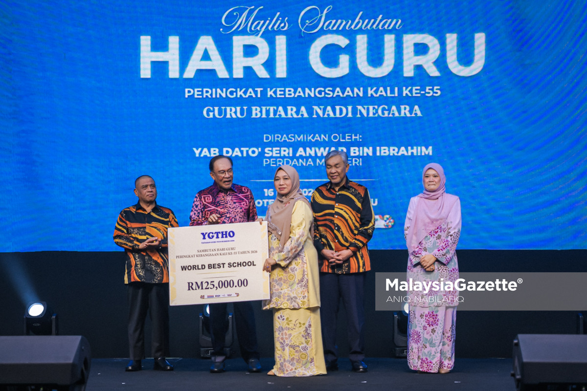 Kerajaan MADANI Terus Perkukuh Sektor Pendidikan, Fokus AI dan STEM Alternative SEO Title: Anwar: Pendidikan Jadi Keutamaan, Peruntukan KPM Akan Ditambah Dalam Belanjawan Focus Keyphrase: kerajaan MADANI pendidikan negara Related Keyphrases: peruntukan KPM 2026, pendidikan Malaysia AI STEM, Anwar Ibrahim pendidikan, Hari Guru Kebangsaan 2026, bilik guru Malaysia, kuarters guru, belanjawan pendidikan, Kementerian Pendidikan Malaysia, guru Malaysia pencapaian antarabangsa